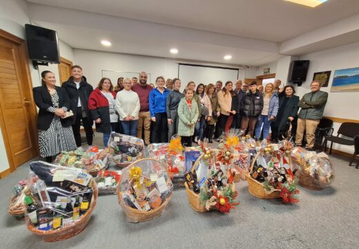 O Concello de Ribeira entrega os premios dos concursos de Nadal